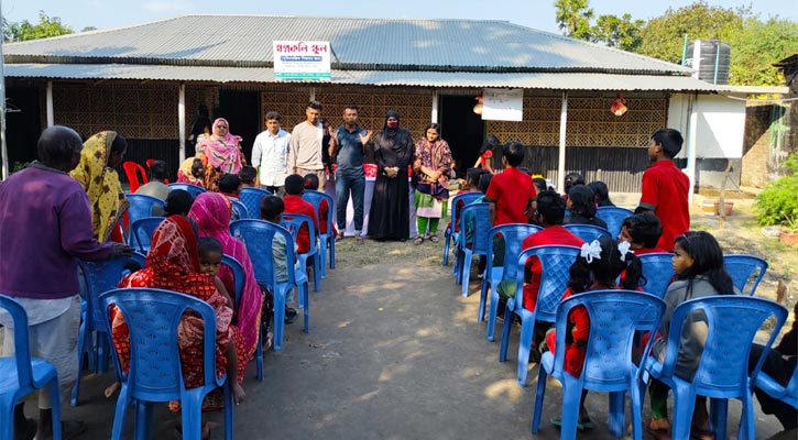 নাটোরে বসুন্ধরা শুভসংঘের স্বাস্থ্য সুরক্ষাসামগ্রী বিতরণ 